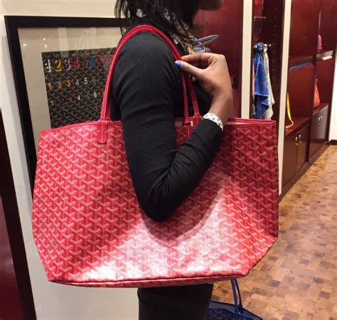 goyard st louis gm size.